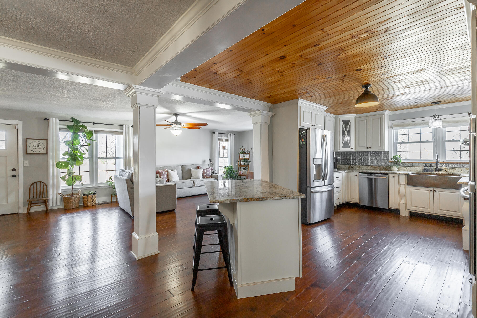 4533 Long Hollow Road