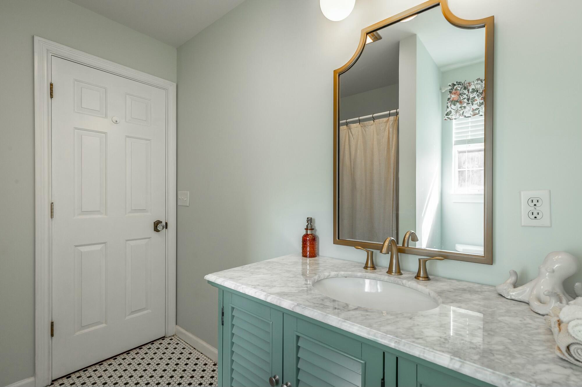 8106 Mee Mee Road