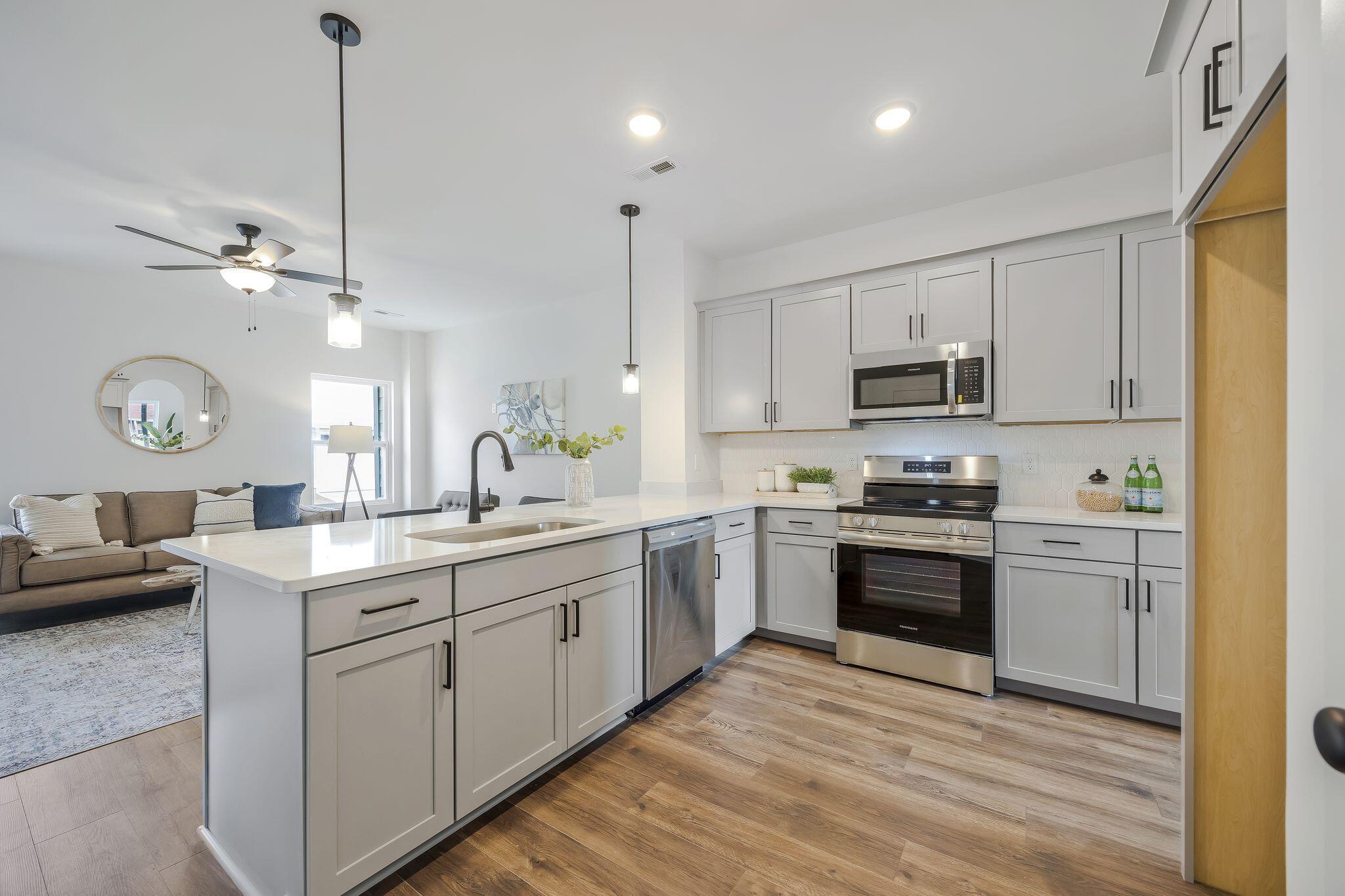 2417 E 17th Street