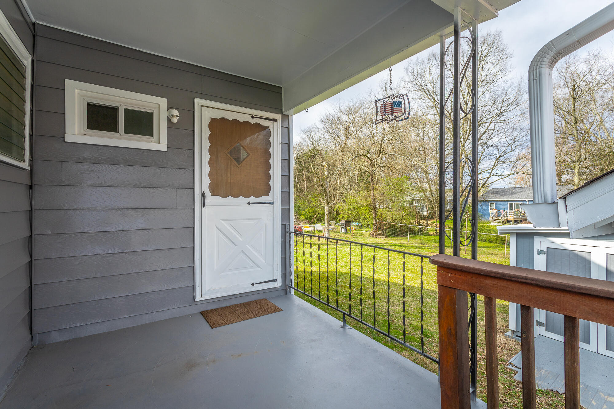 702 Forrest Road