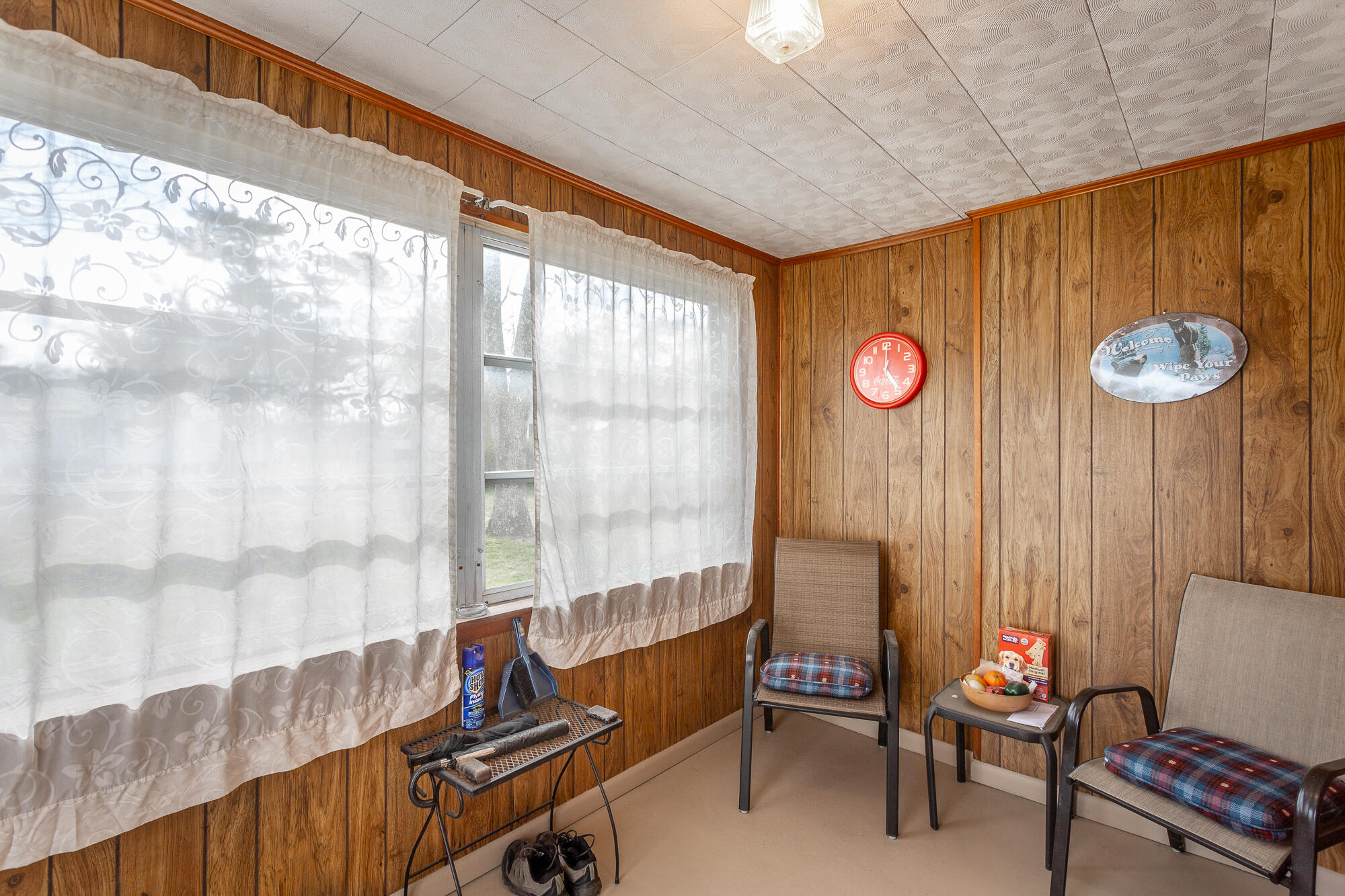 702 Forrest Road