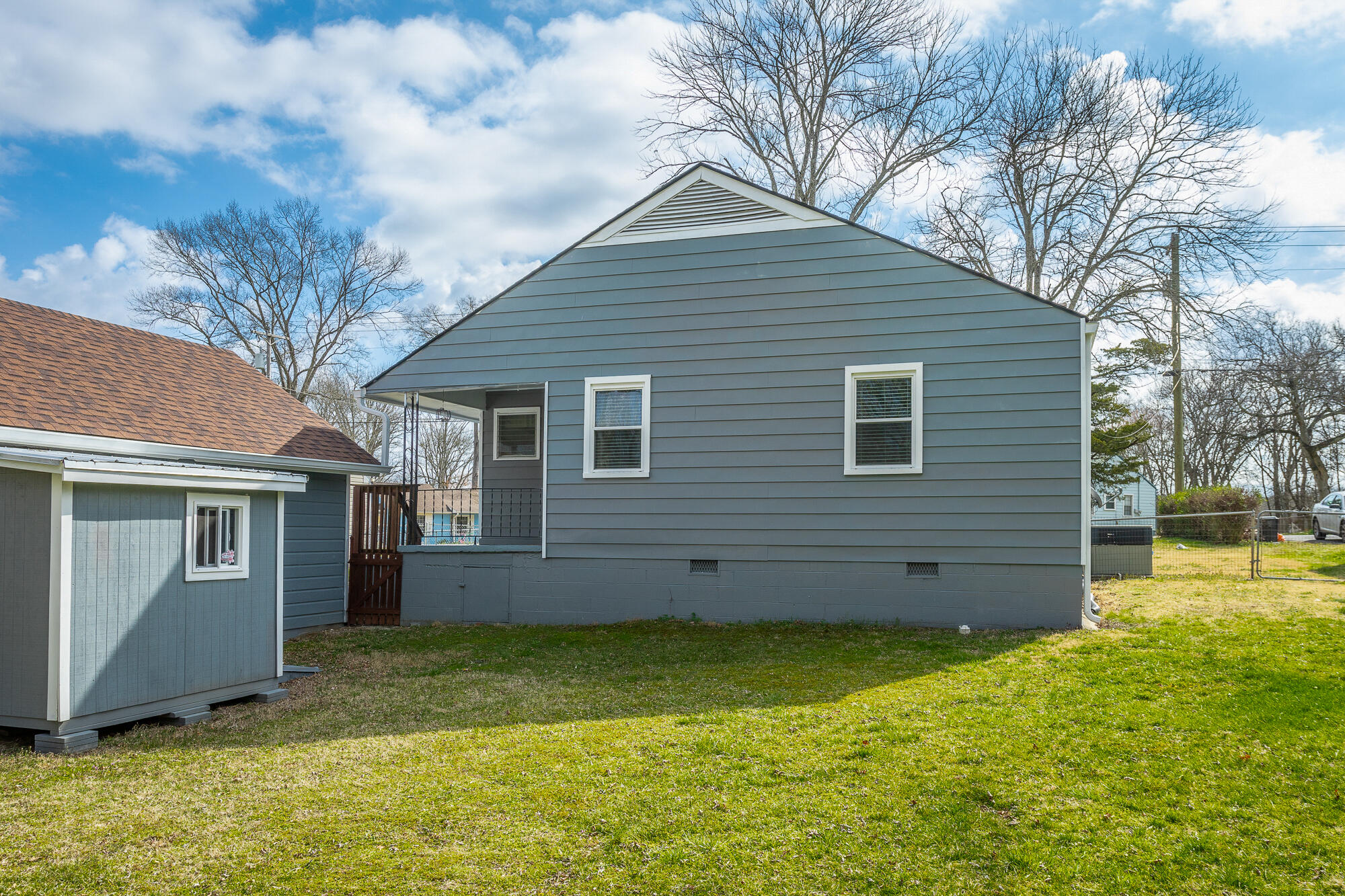 702 Forrest Road
