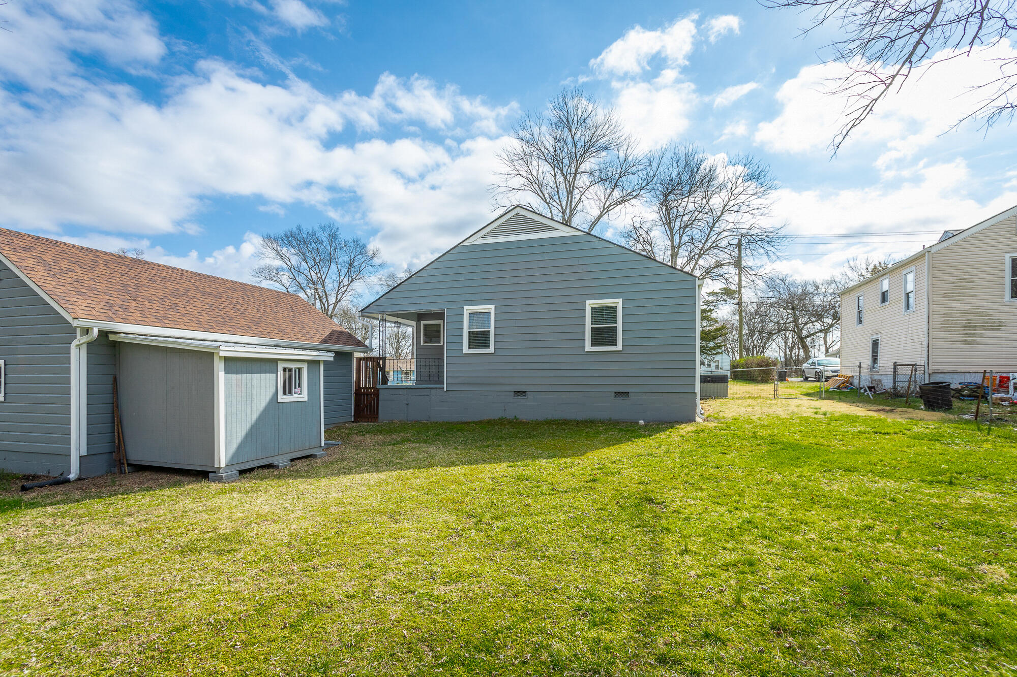 702 Forrest Road