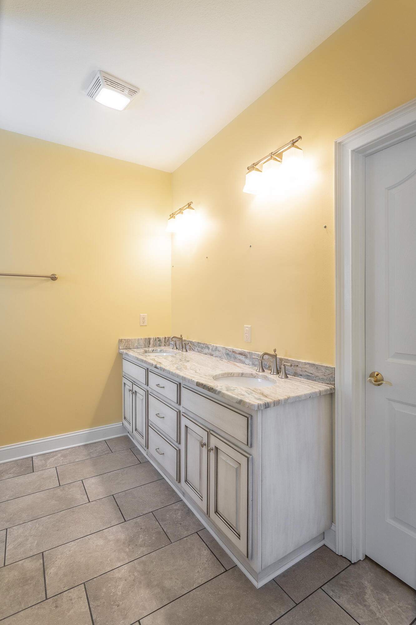 23 Glass Mill Pointe Drive