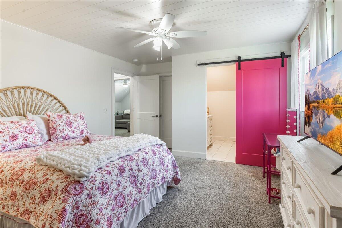 345 Tennant Circle