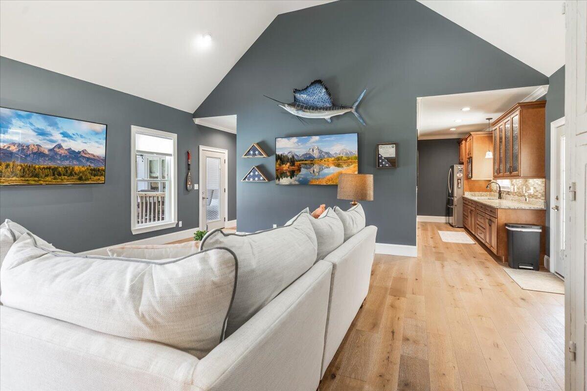 345 Tennant Circle