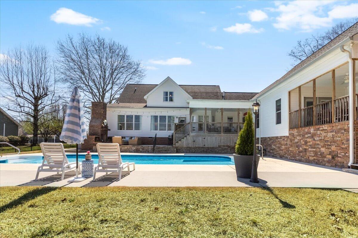 345 Tennant Circle