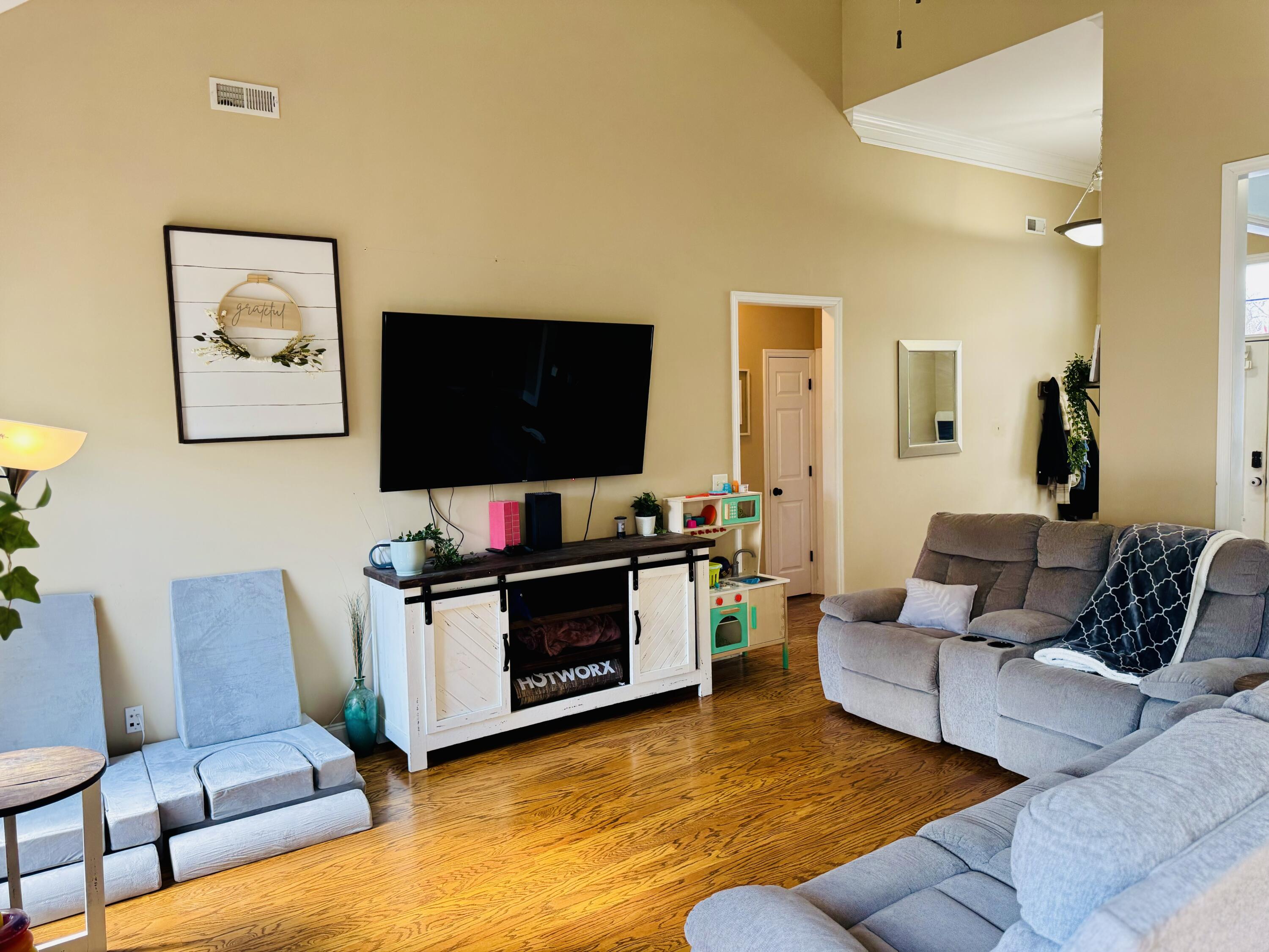 8334 Oak Drive