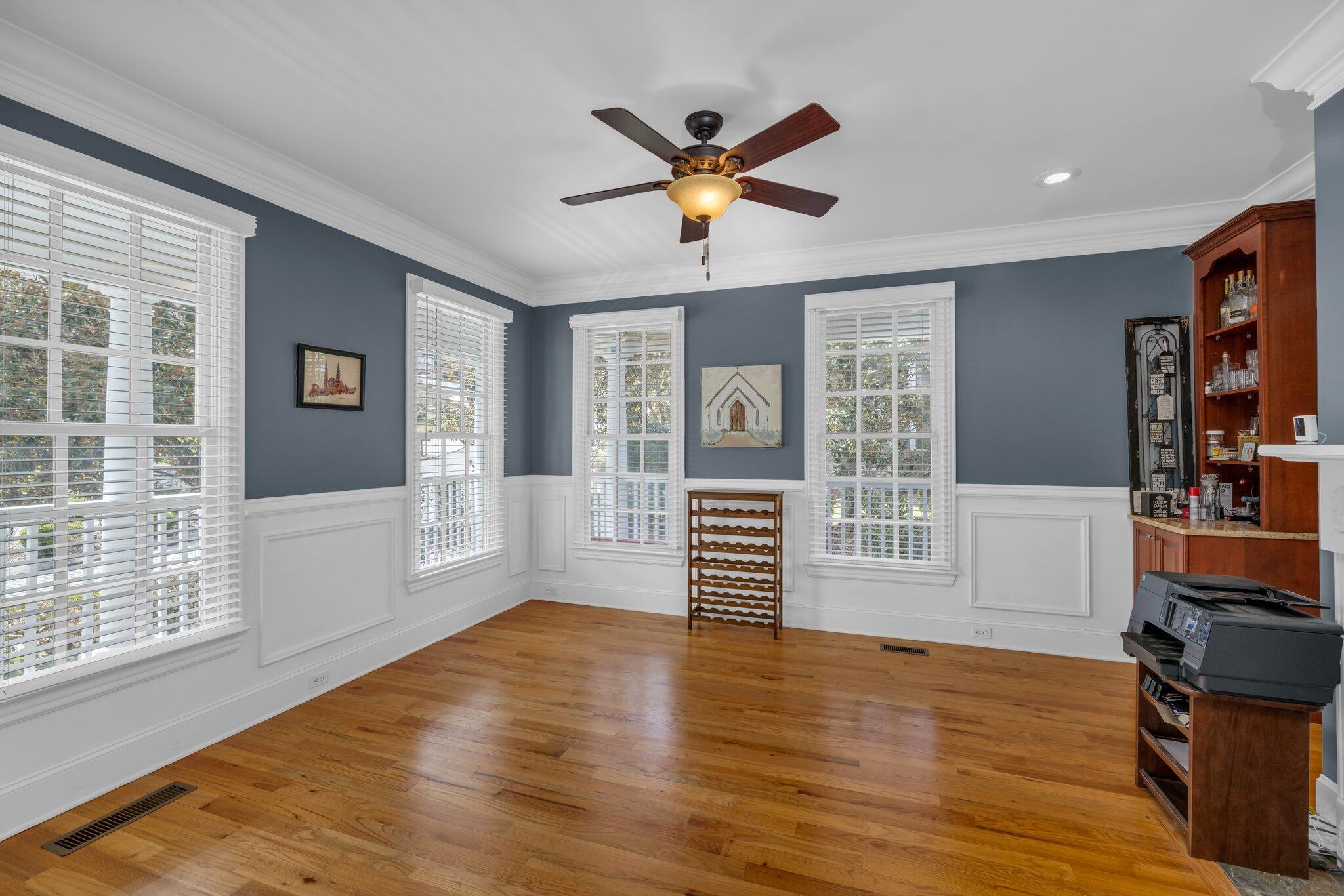 1607 Westover Lane