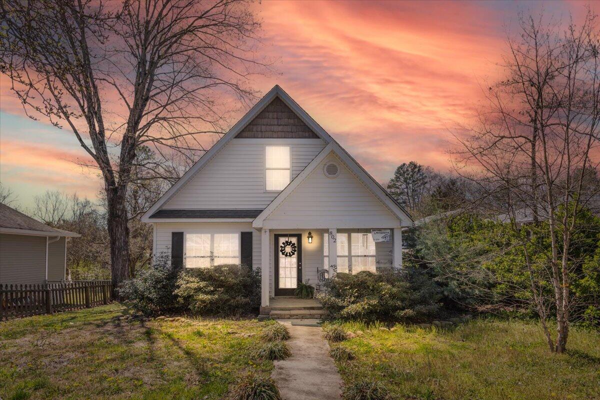 802 Gordon Street