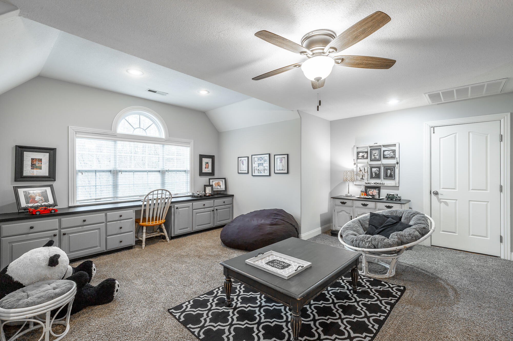 9731 Deer Ridge Drive