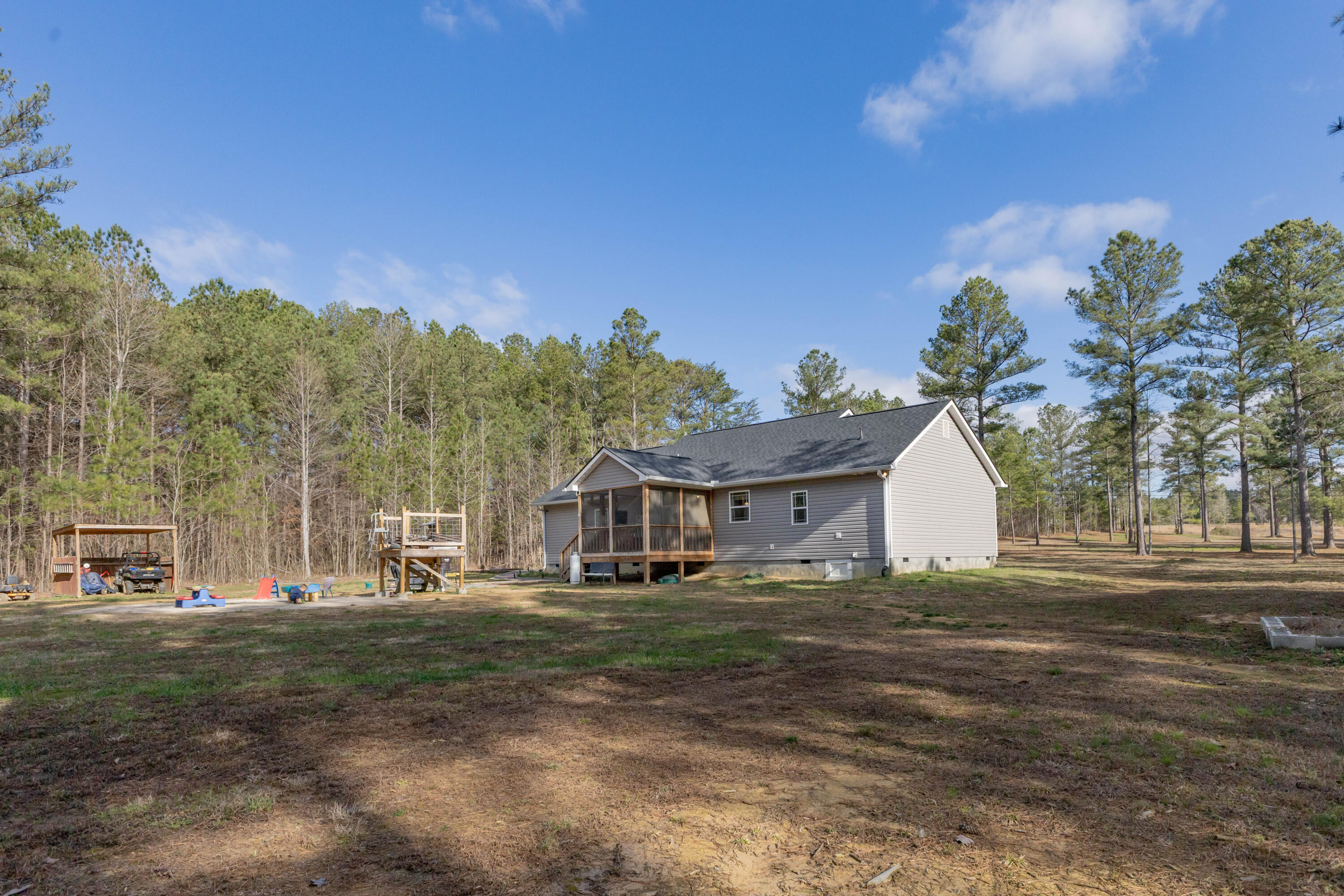 1540 Union Road SE