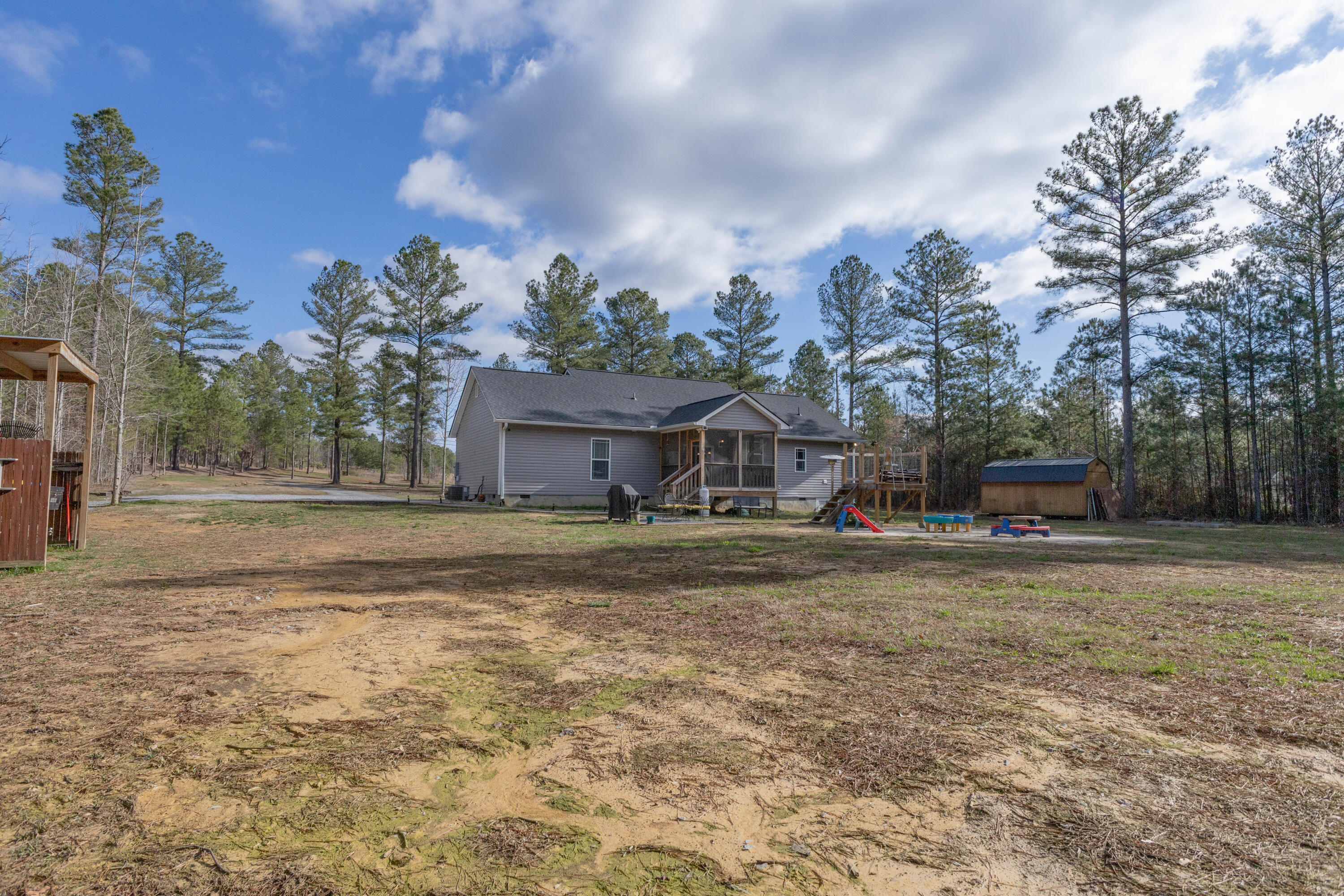 1540 Union Road SE