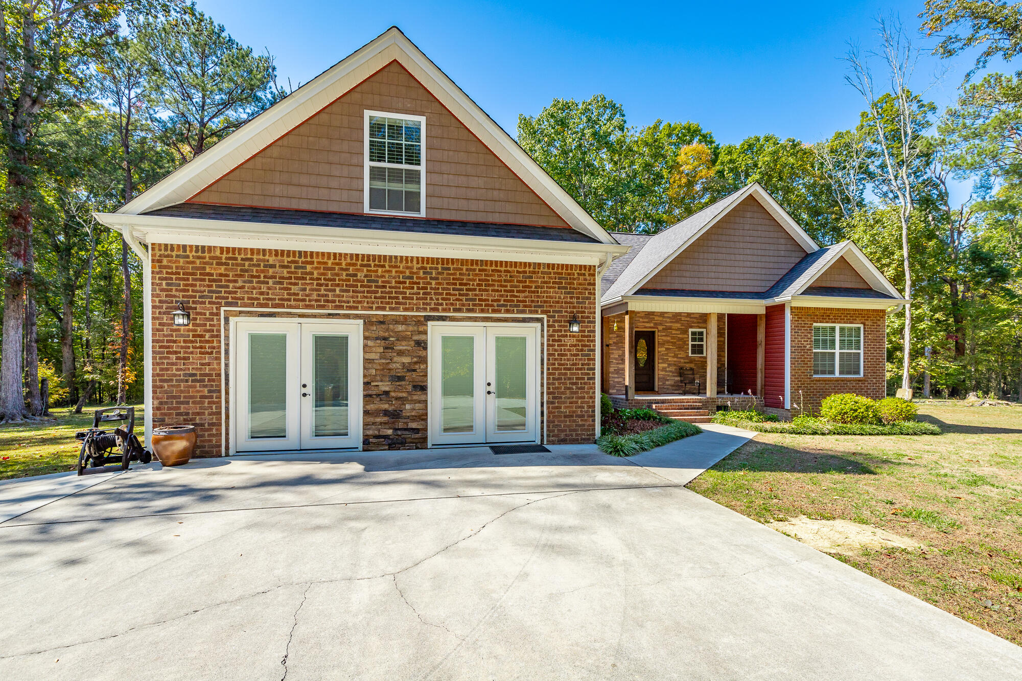 236 Foster Lane