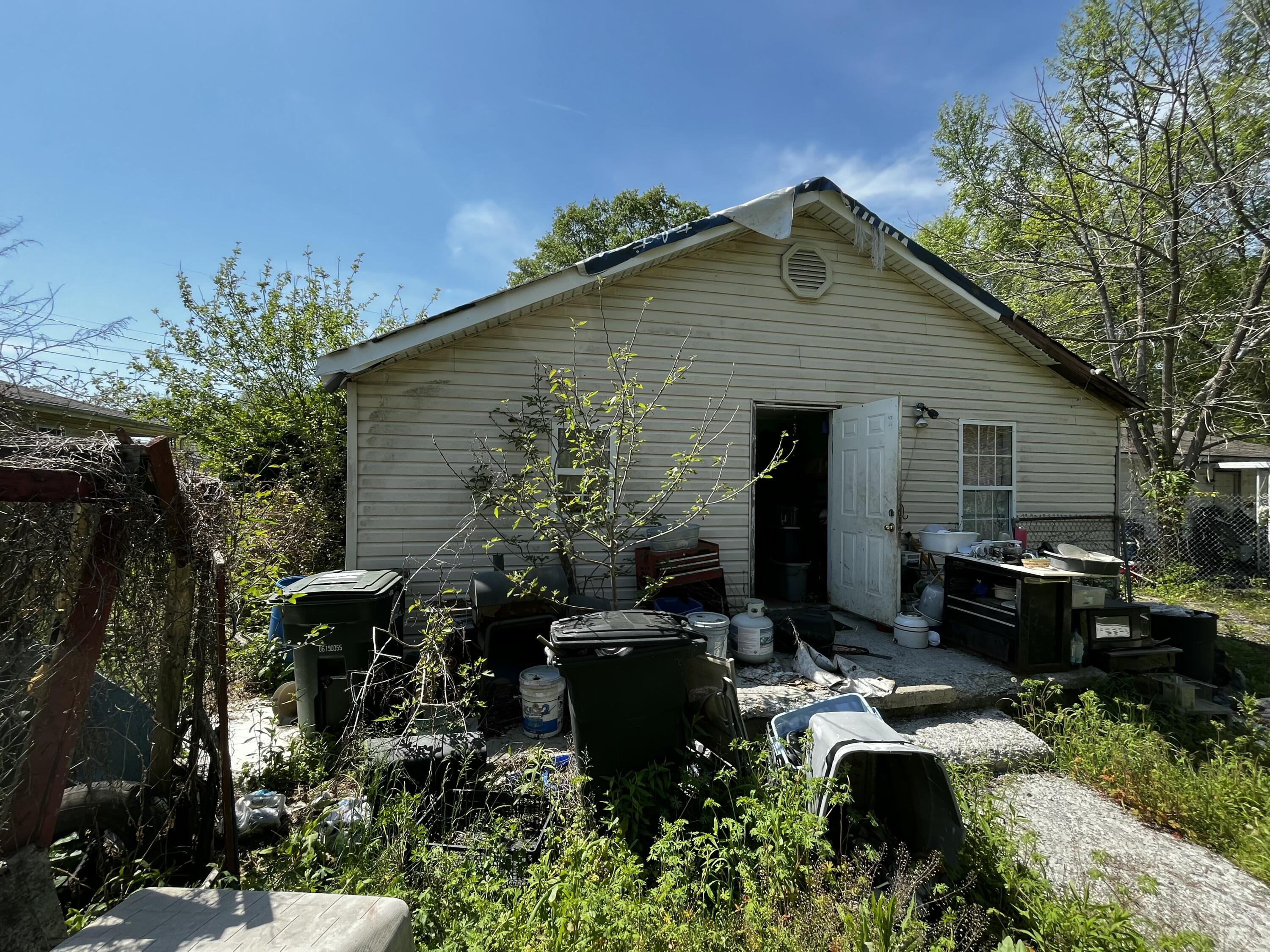 112 Rowe Street