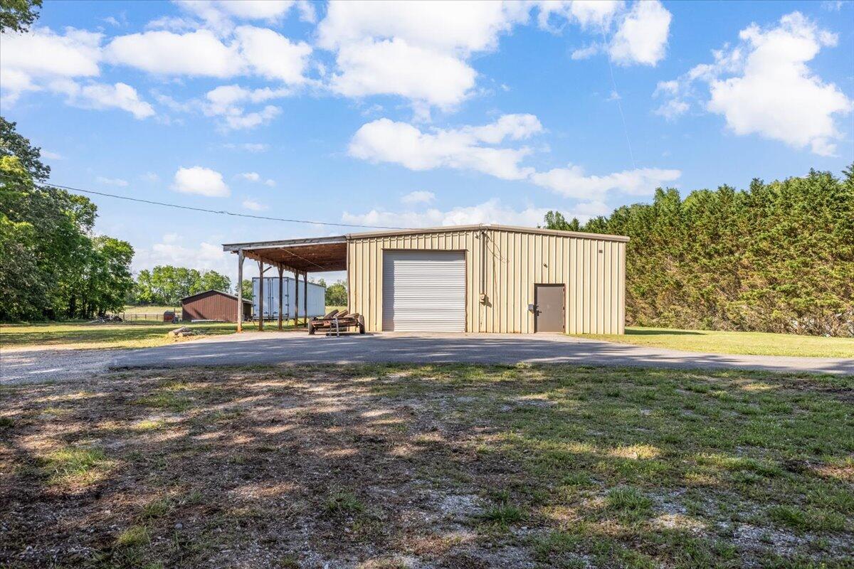 3705 Colbert Hollow Road