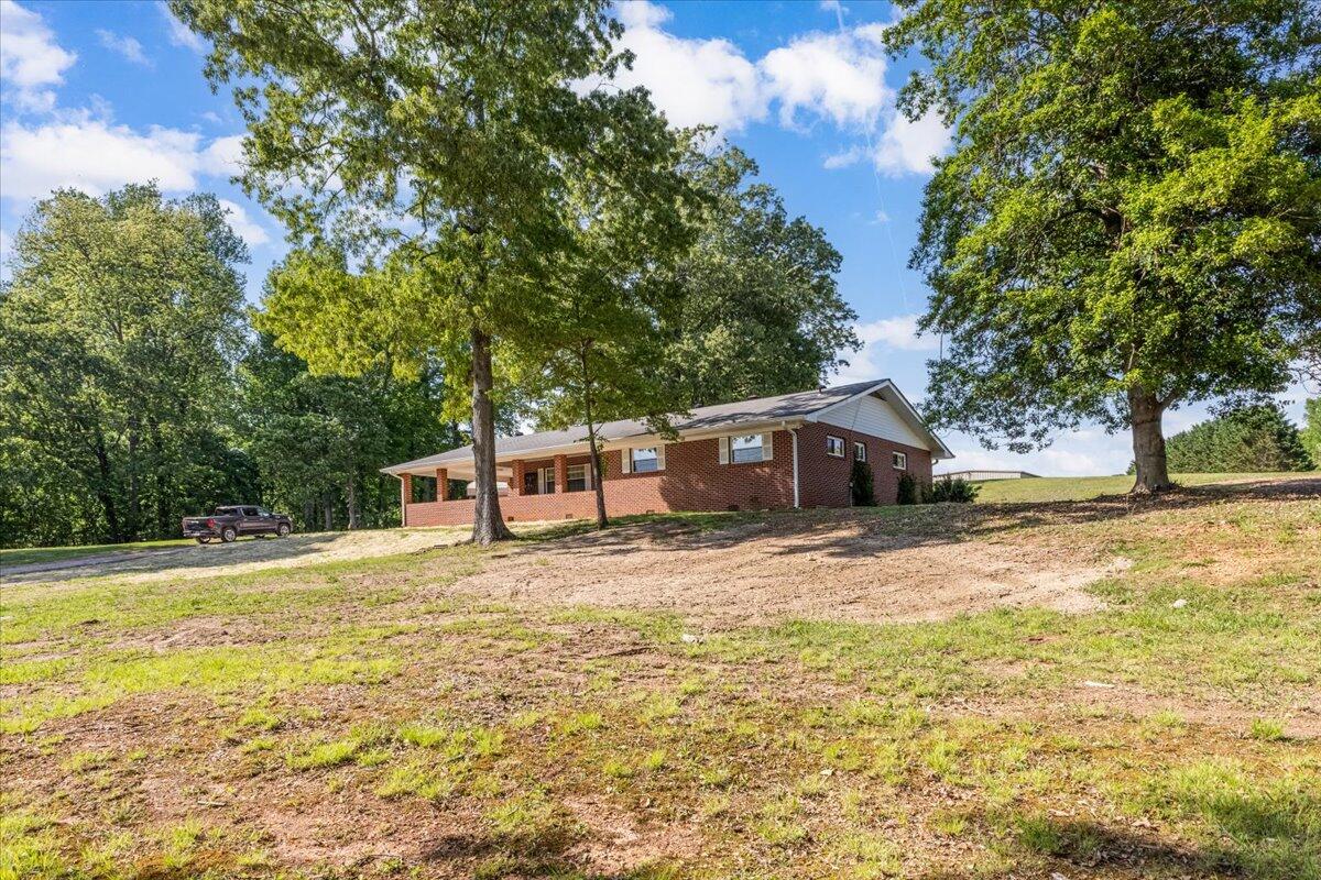 3705 Colbert Hollow Road