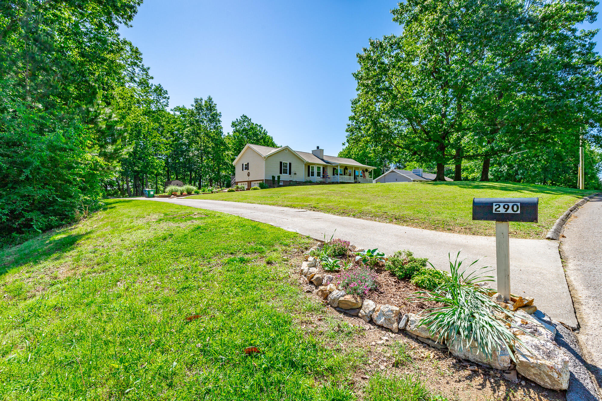290 Shannon Drive
