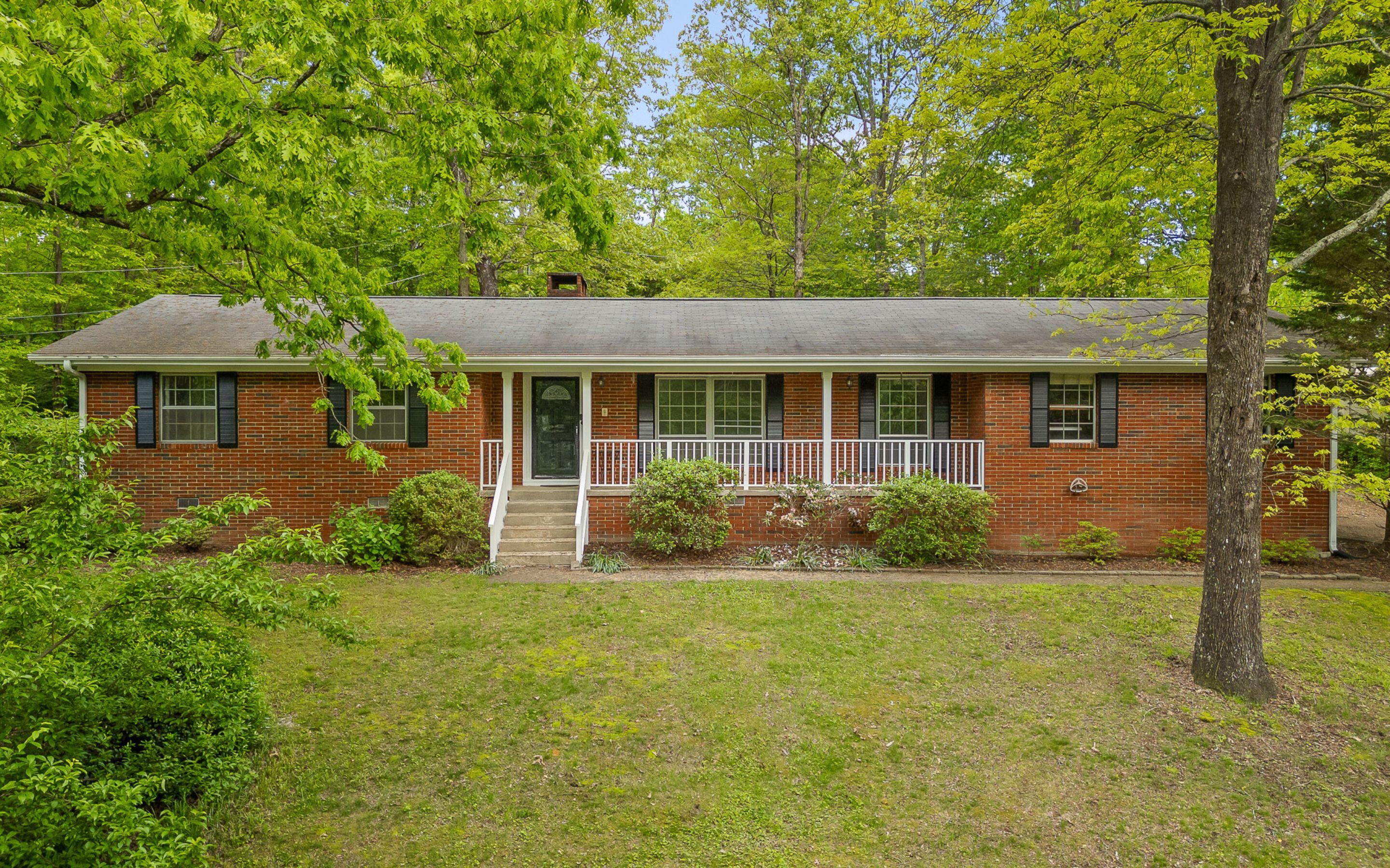 1704 Leavitt Drive