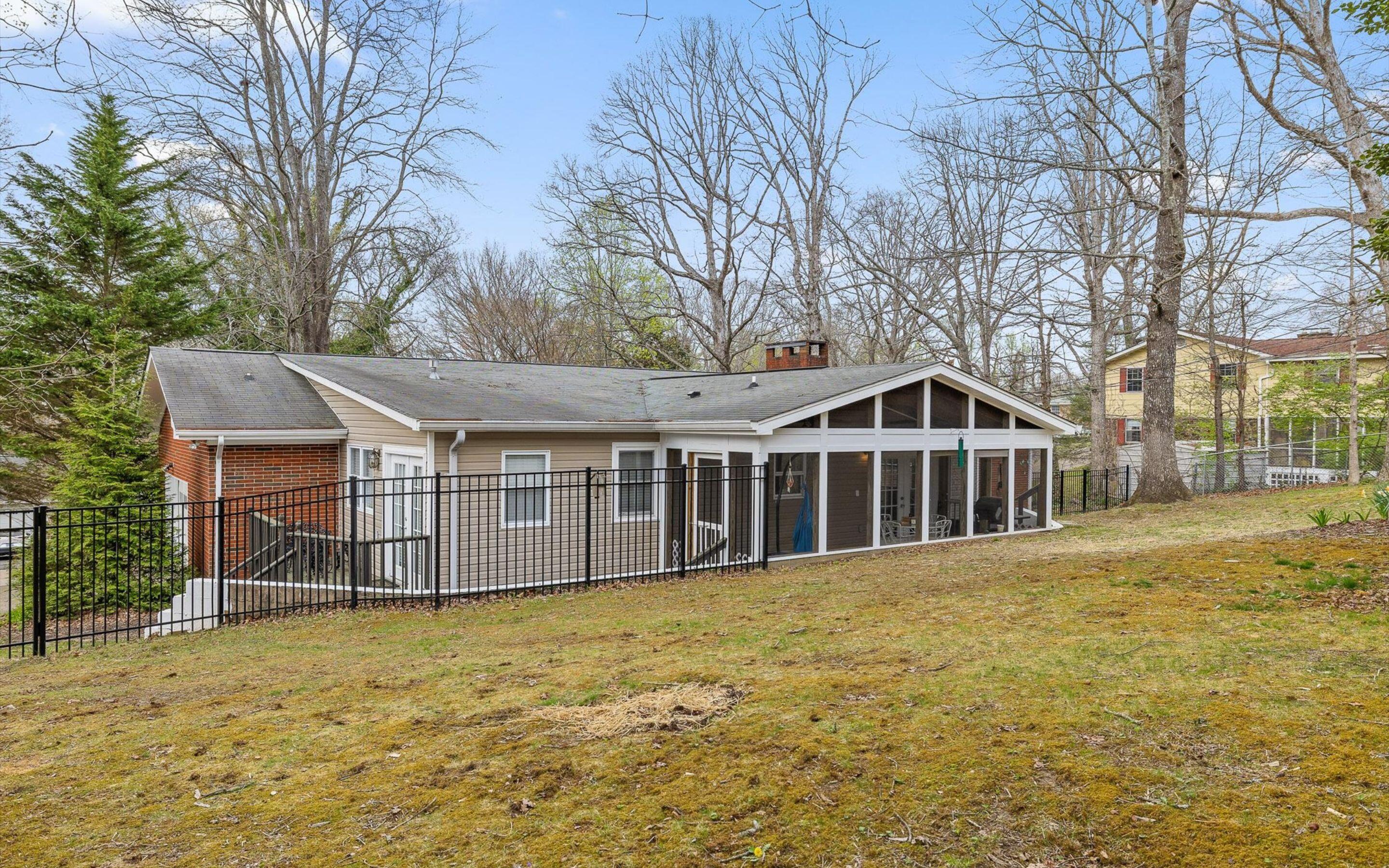 1704 Leavitt Drive