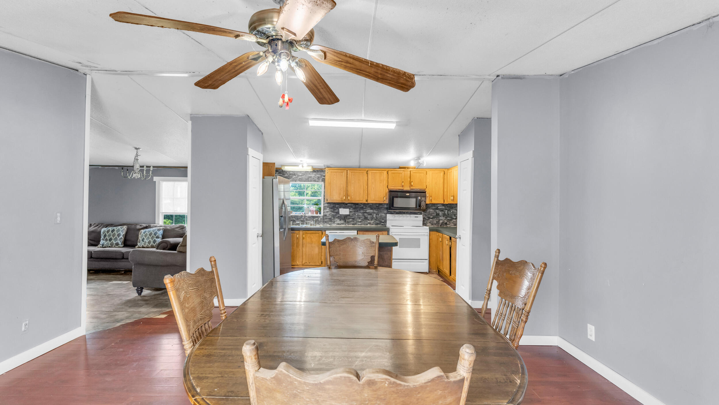 3250 Rolling Meadows Road NW