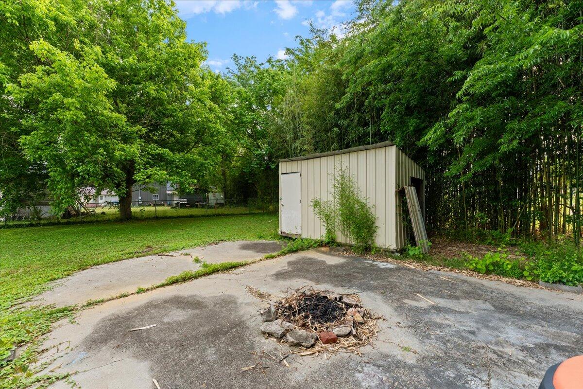 262 Walnut Avenue