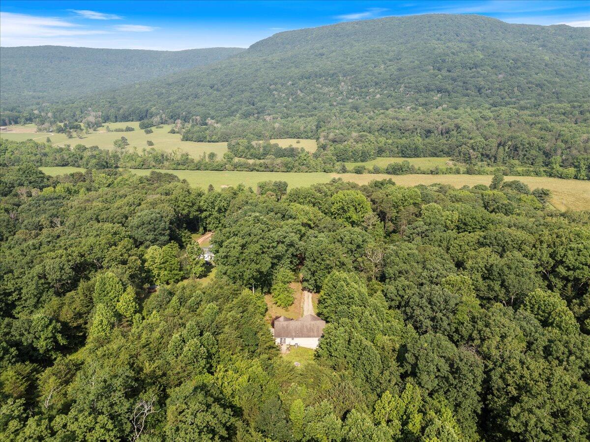 487 Ridge Road, LaFayette