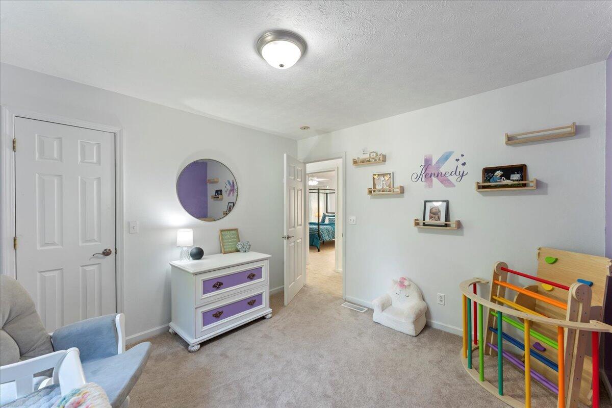 487 Ridge Road, LaFayette