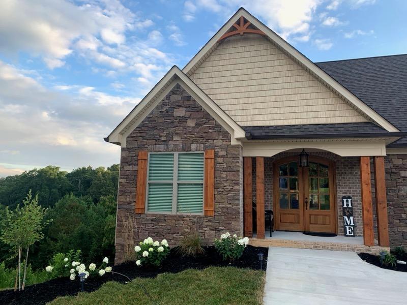 225 Magnolia Place