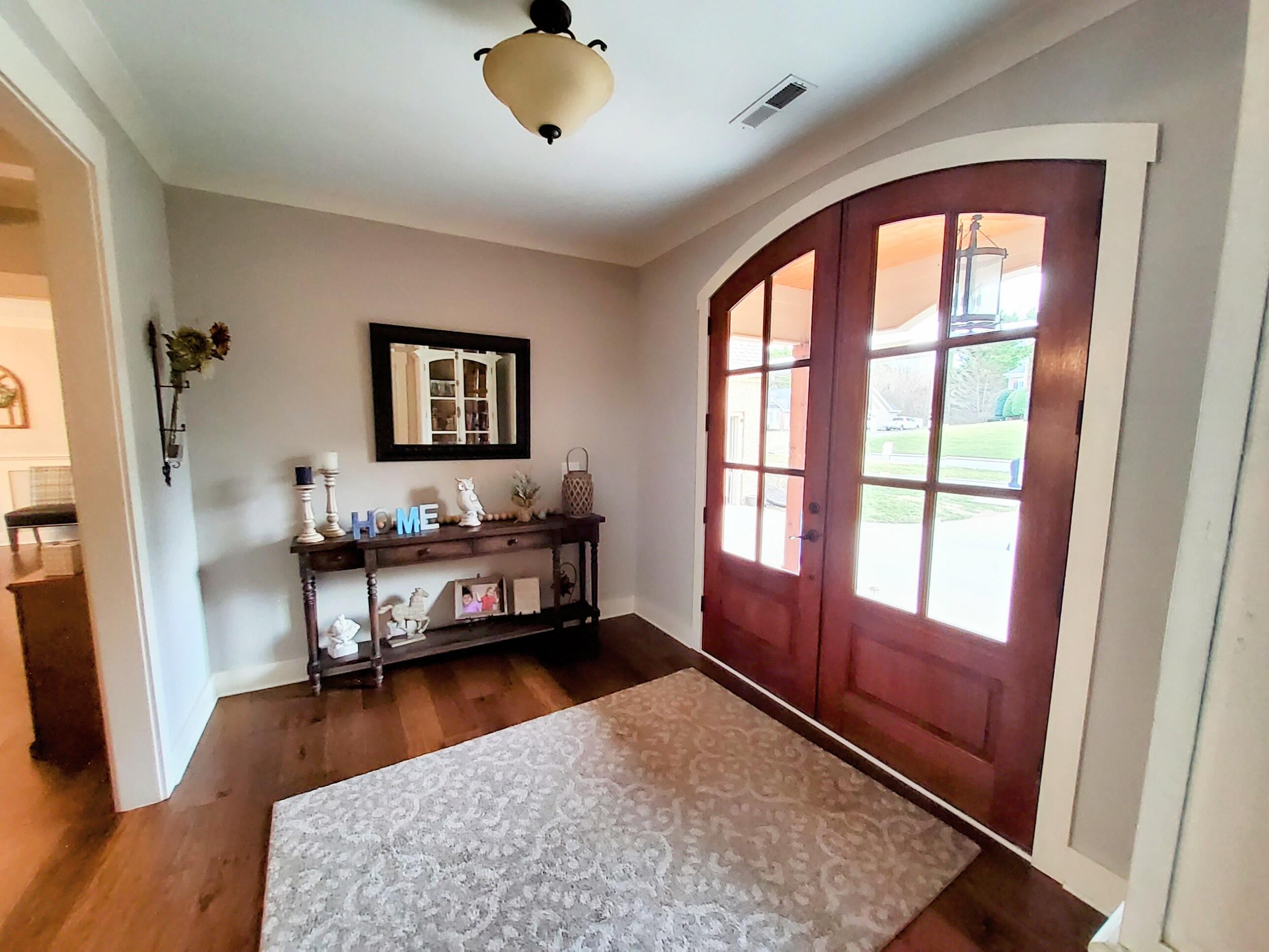 225 Magnolia Place