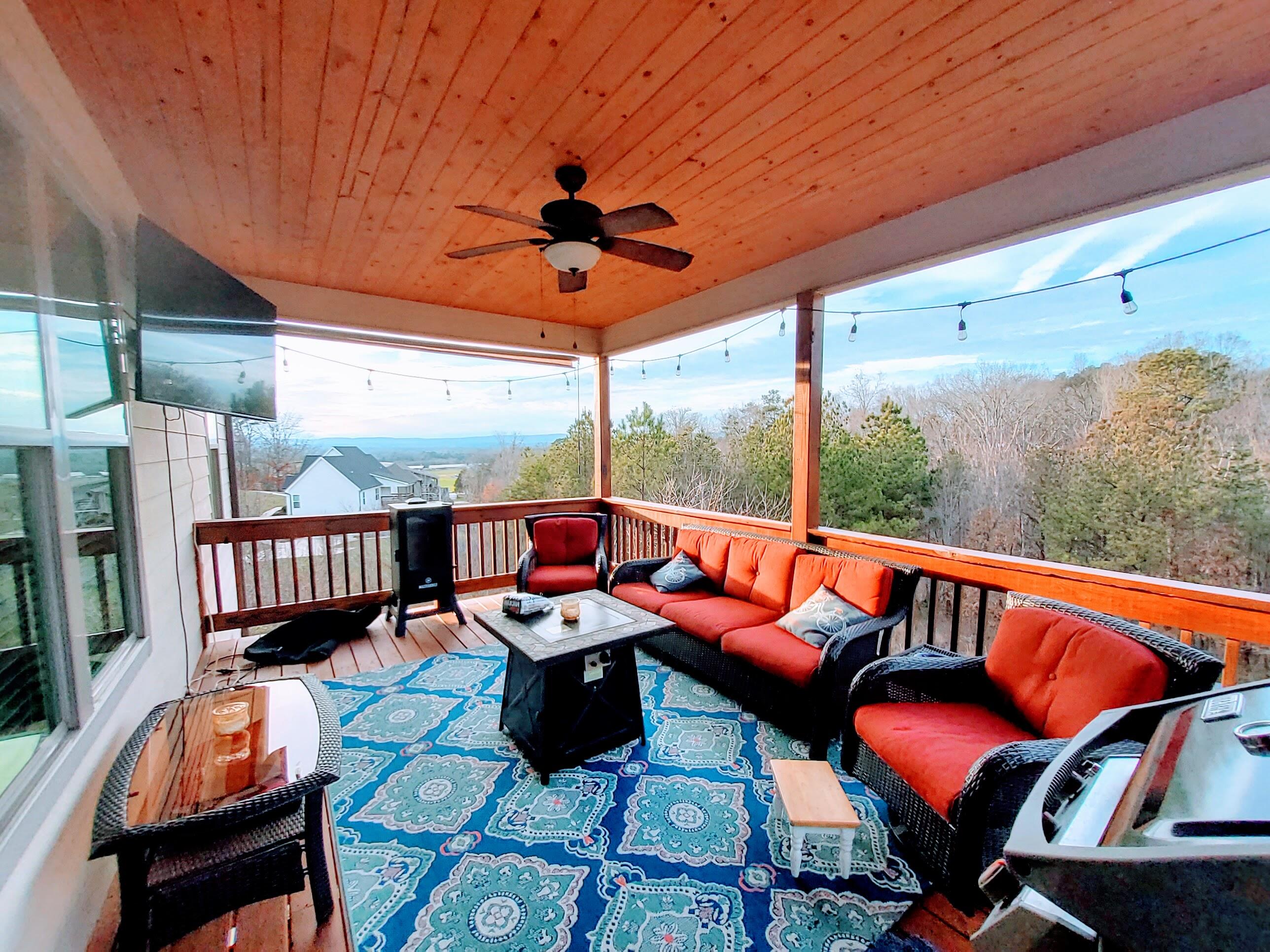 225 Magnolia Place