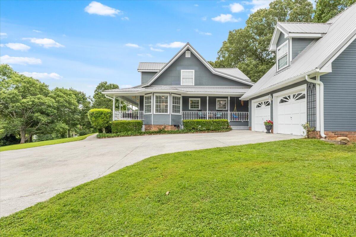 125 W Fork Lane