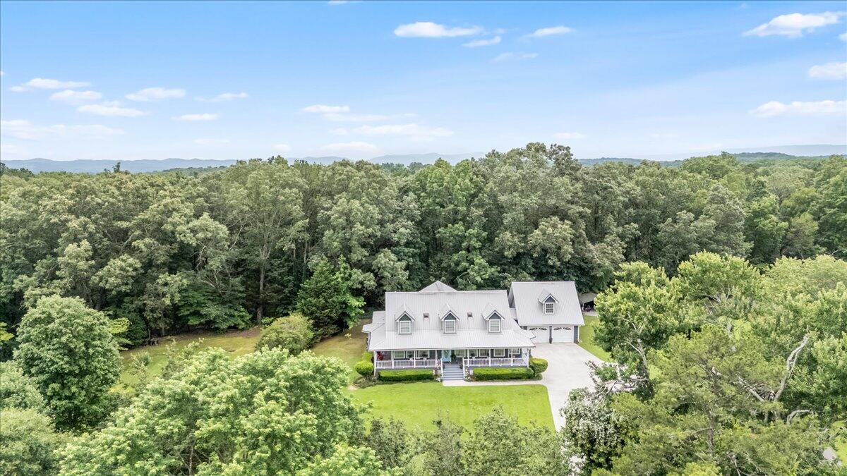 125 W Fork Lane