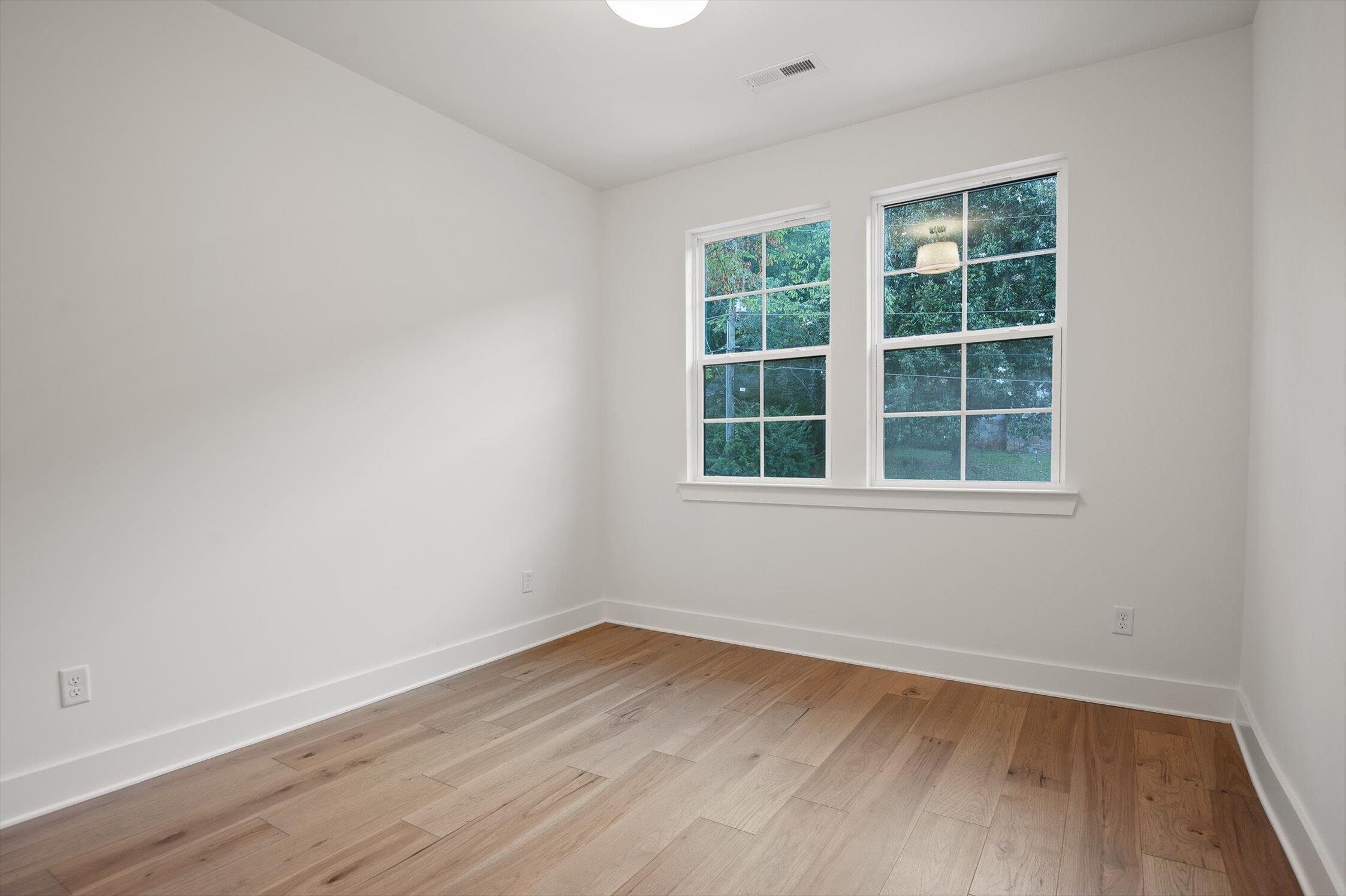 4206 Oakland Terrace N