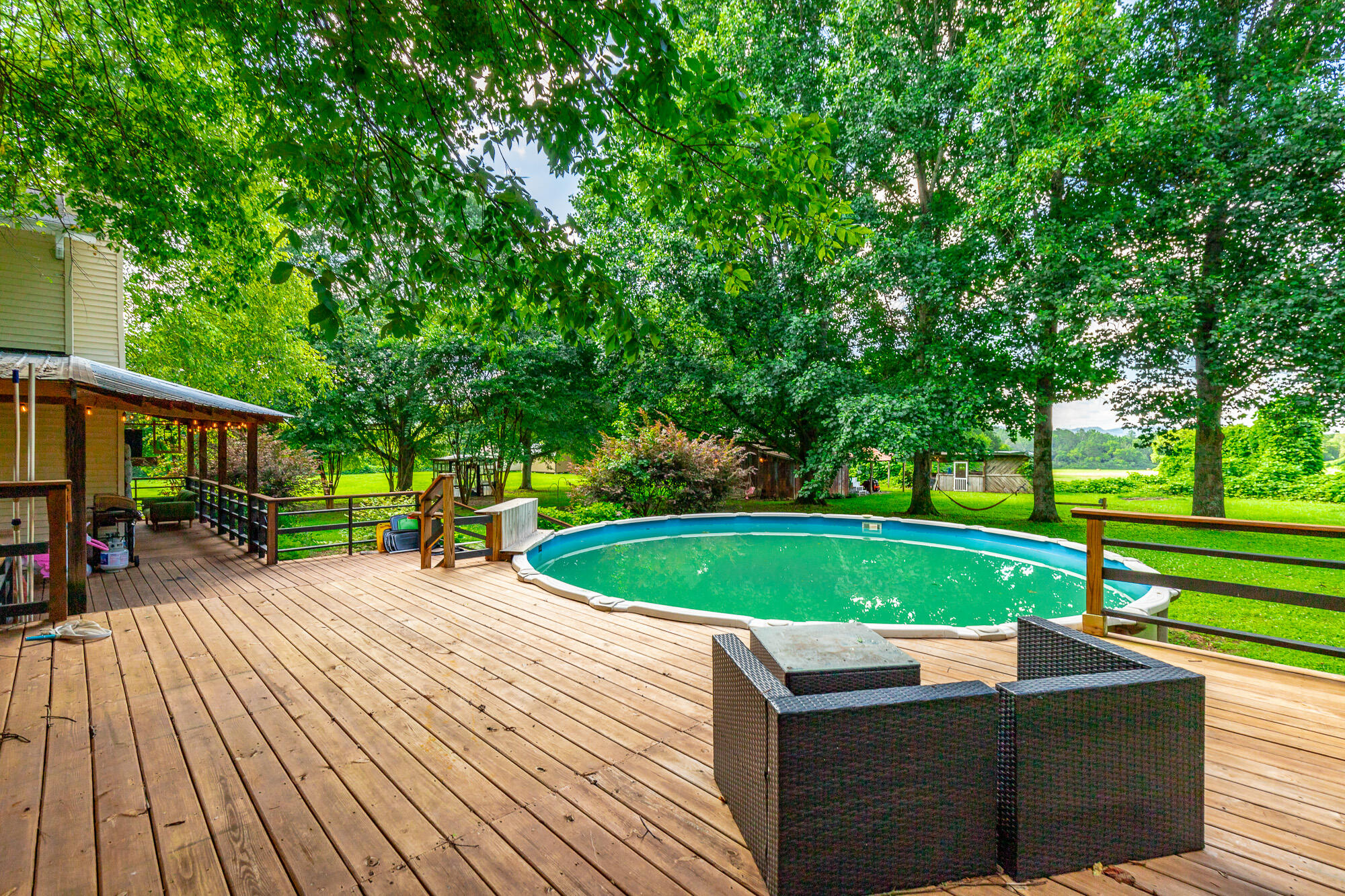 1727 Saunders Road