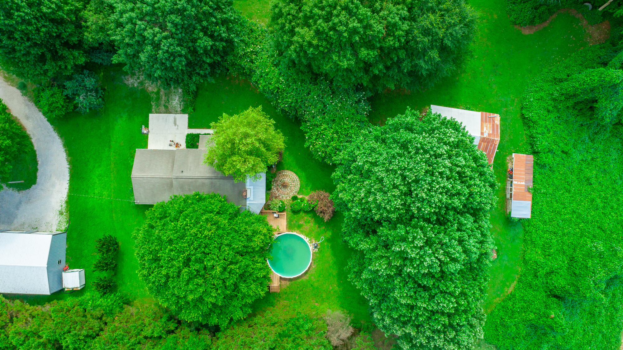 1727 Saunders Road