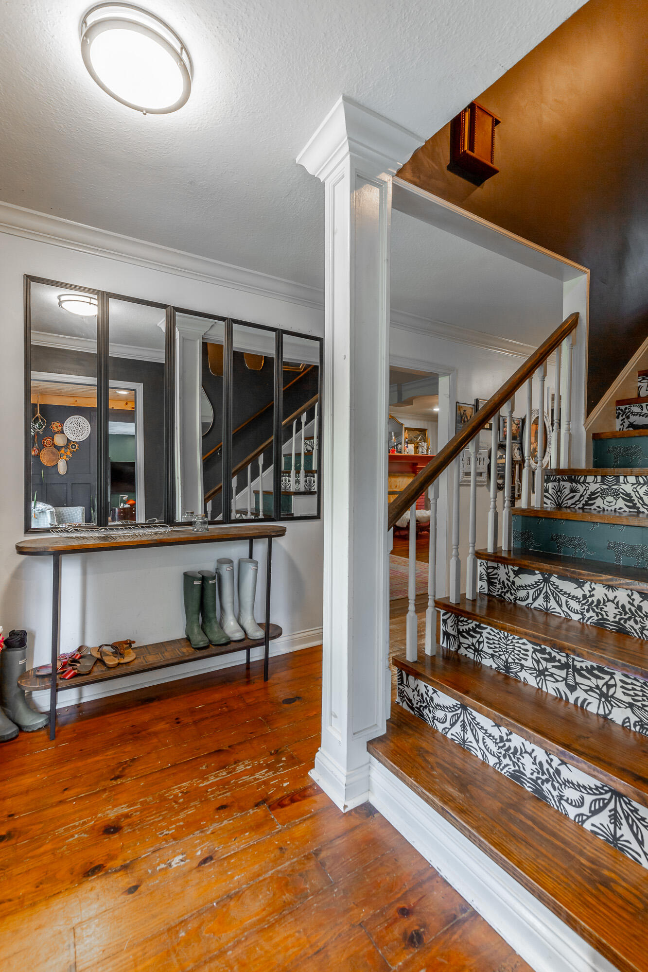 1727 Saunders Road