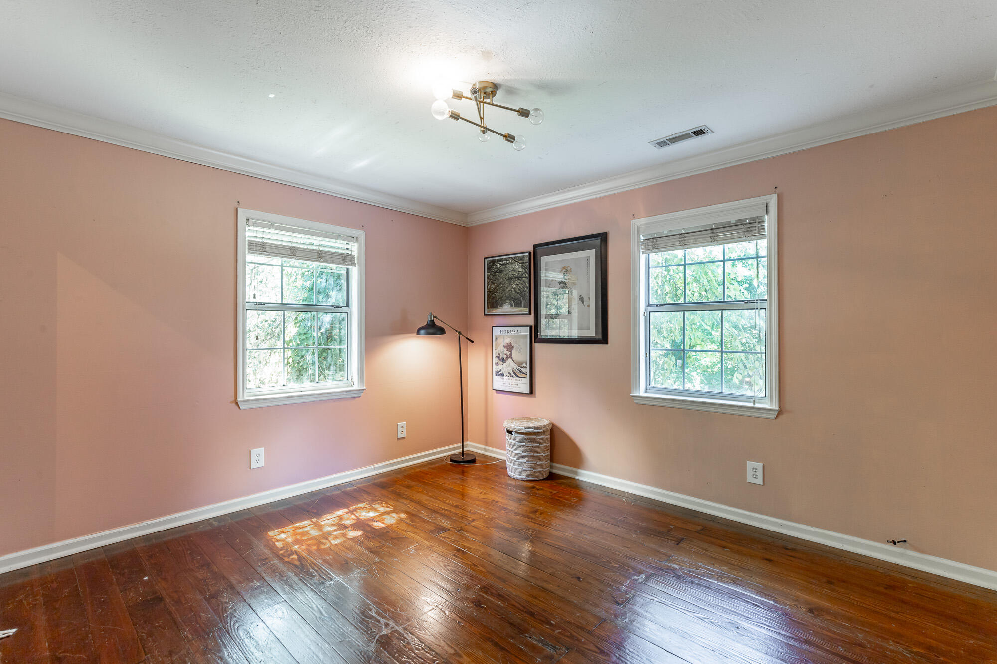 1727 Saunders Road