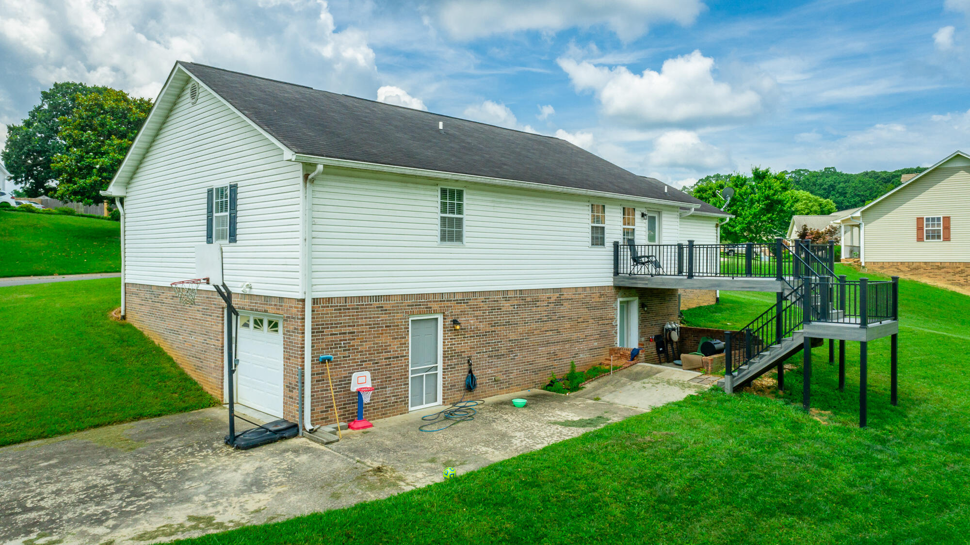 139 Covington Drive NE