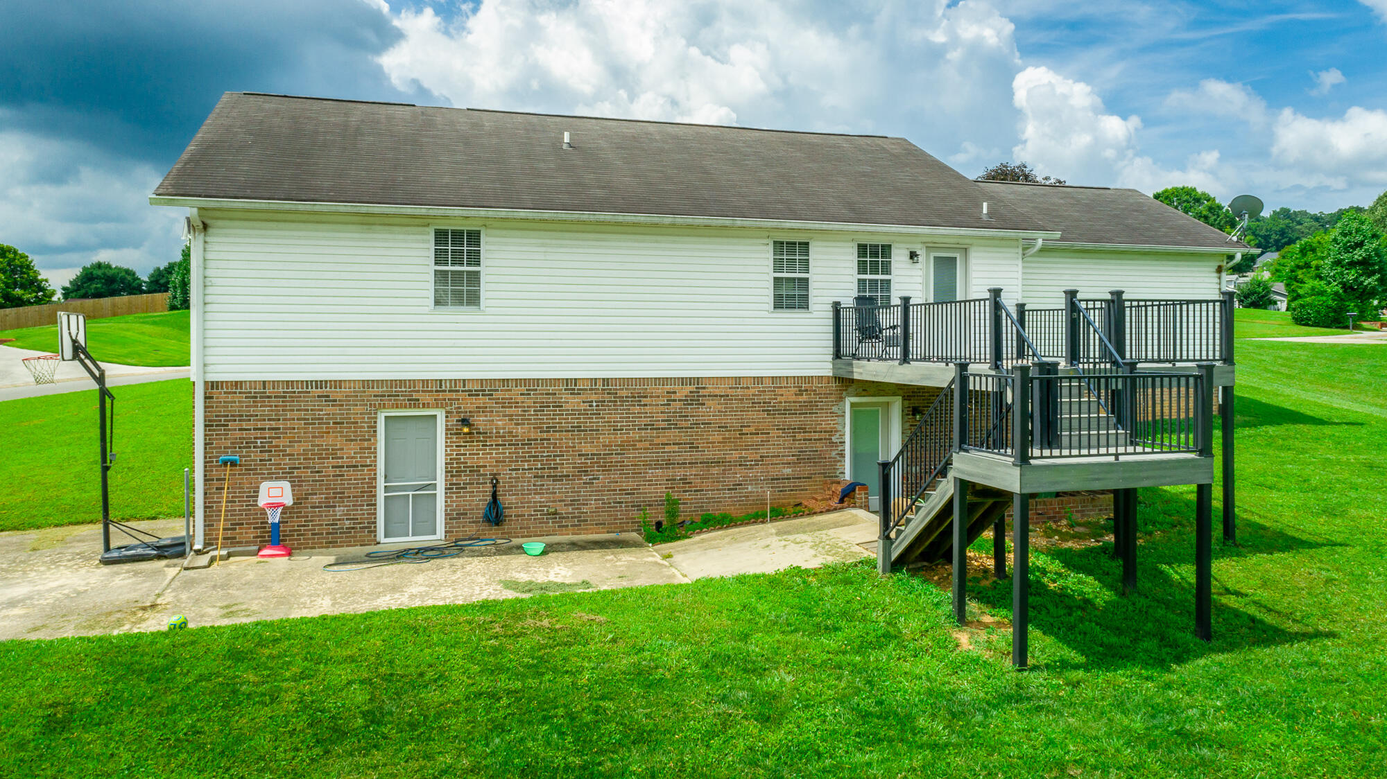 139 Covington Drive NE