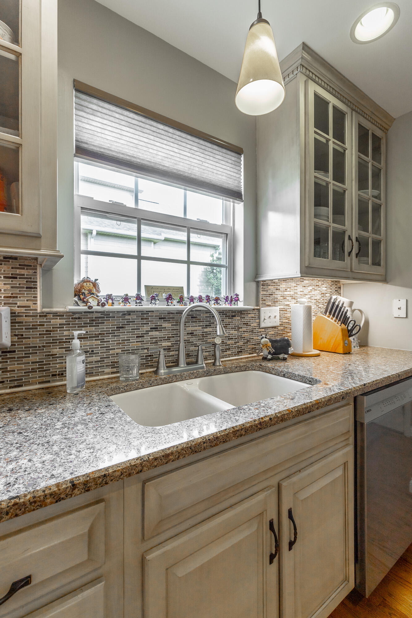 212 Cox Lane