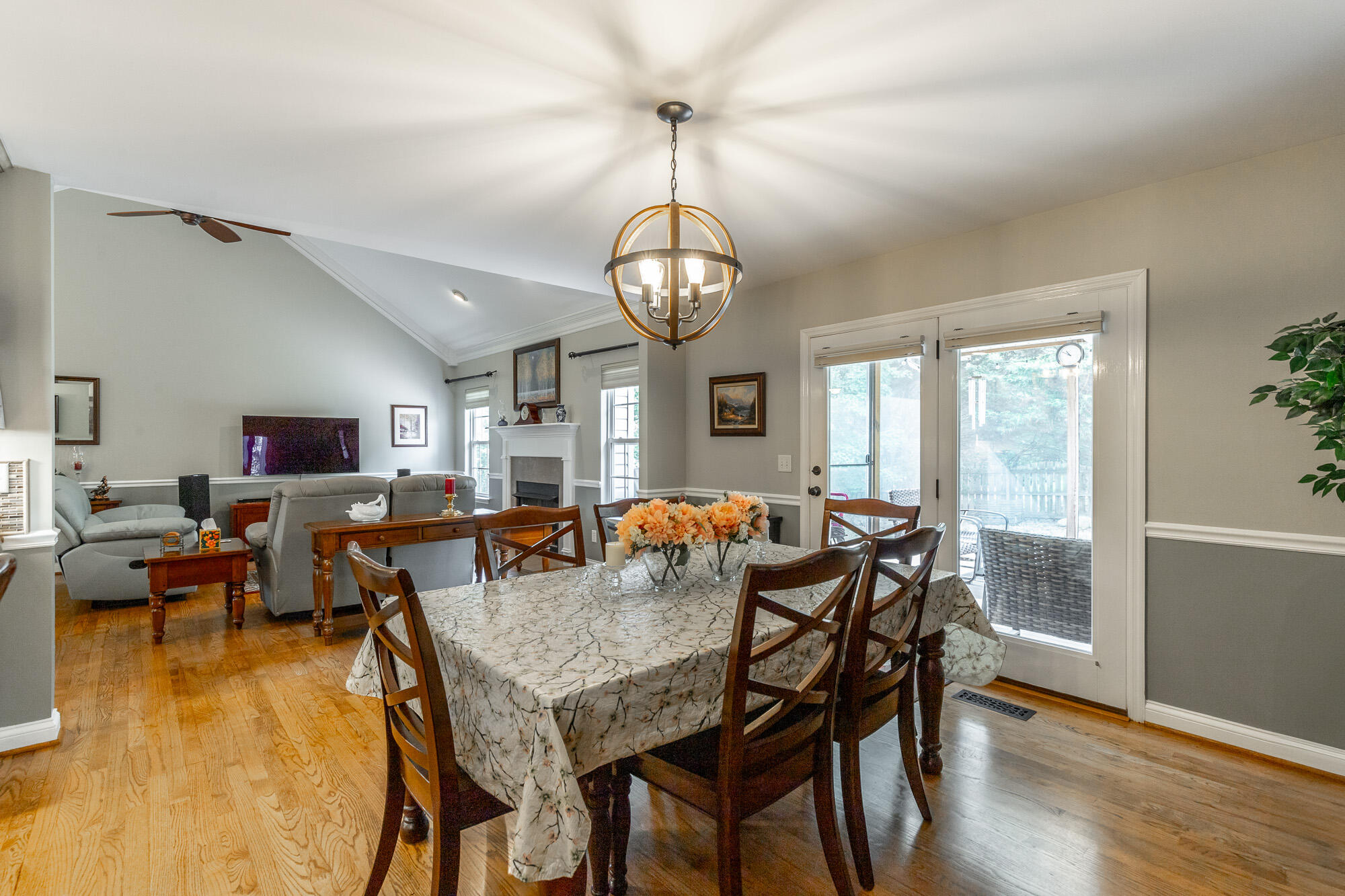 212 Cox Lane