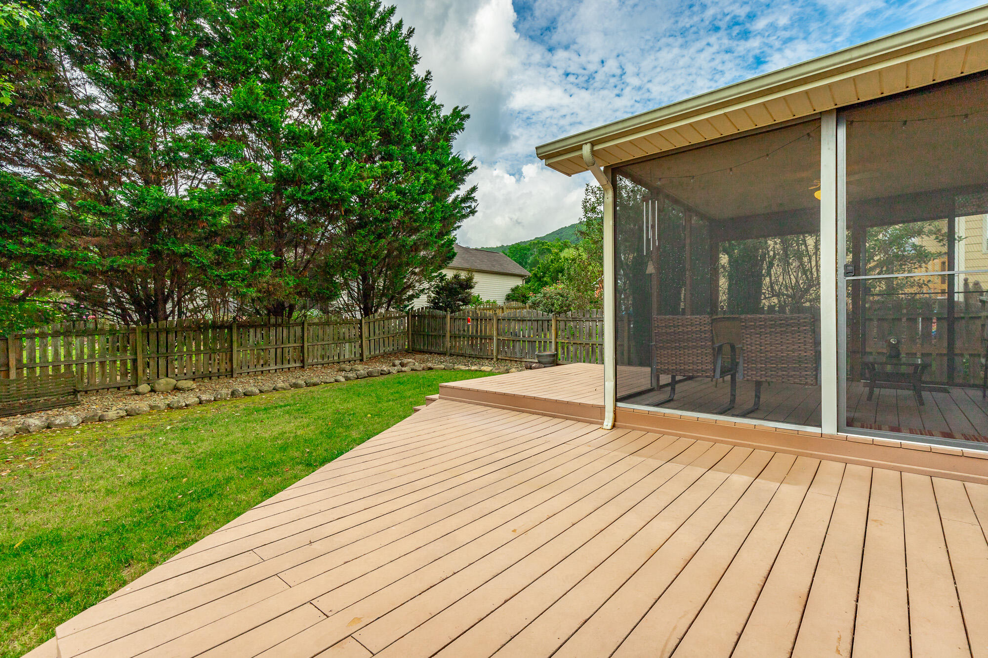 212 Cox Lane