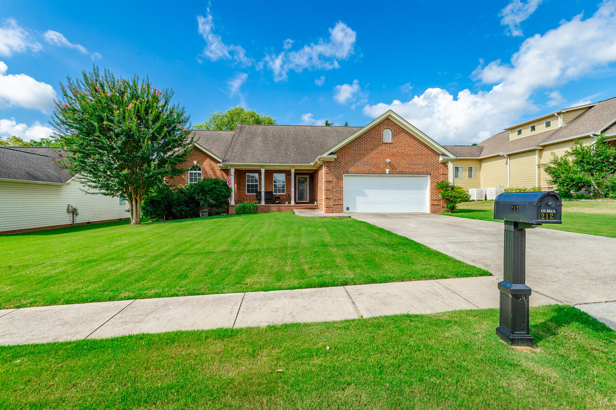212 Cox Lane