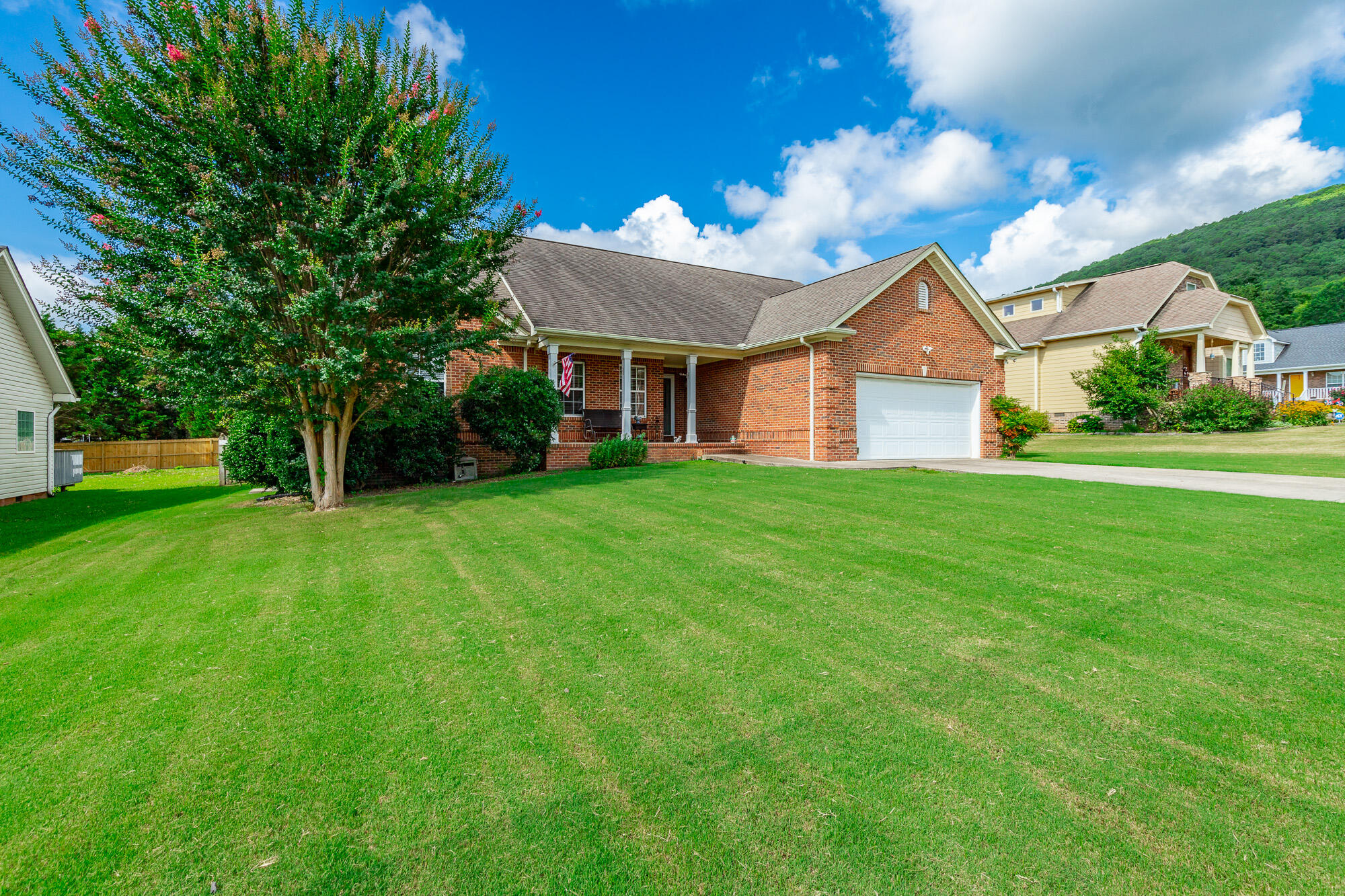 212 Cox Lane