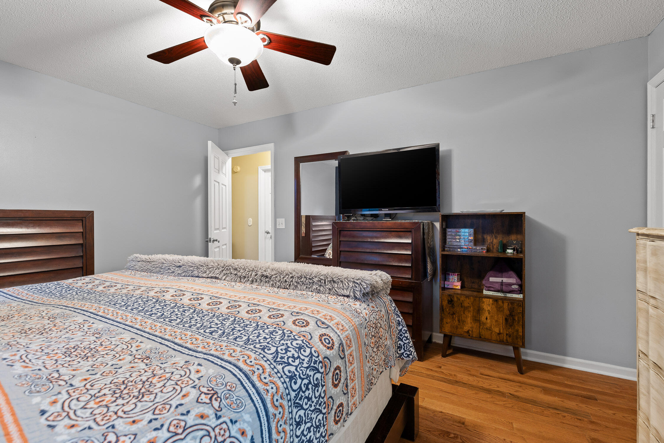 270 Rolling Meadows Drive