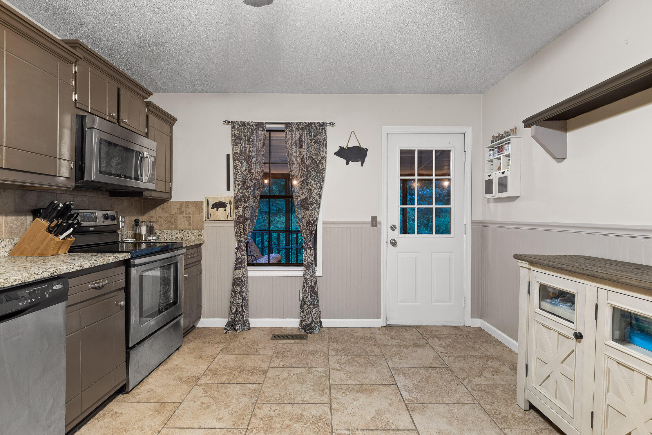 270 Rolling Meadows Drive