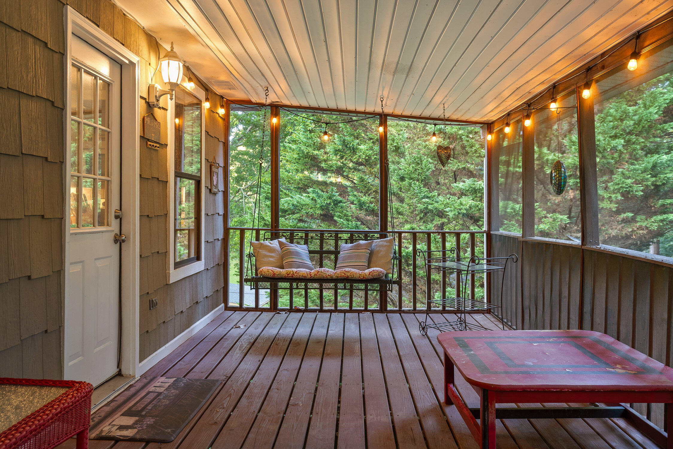 270 Rolling Meadows Drive