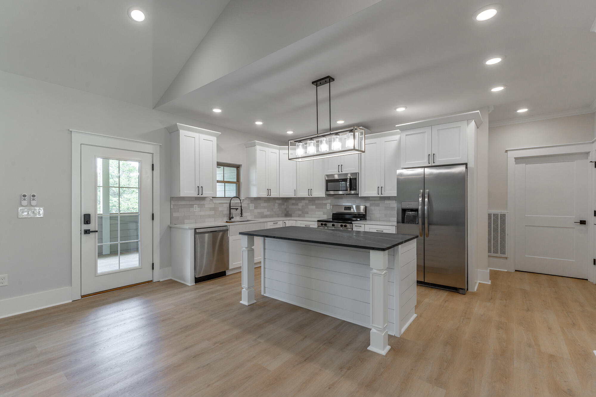 7645 Grasshopper Road, Georgetown