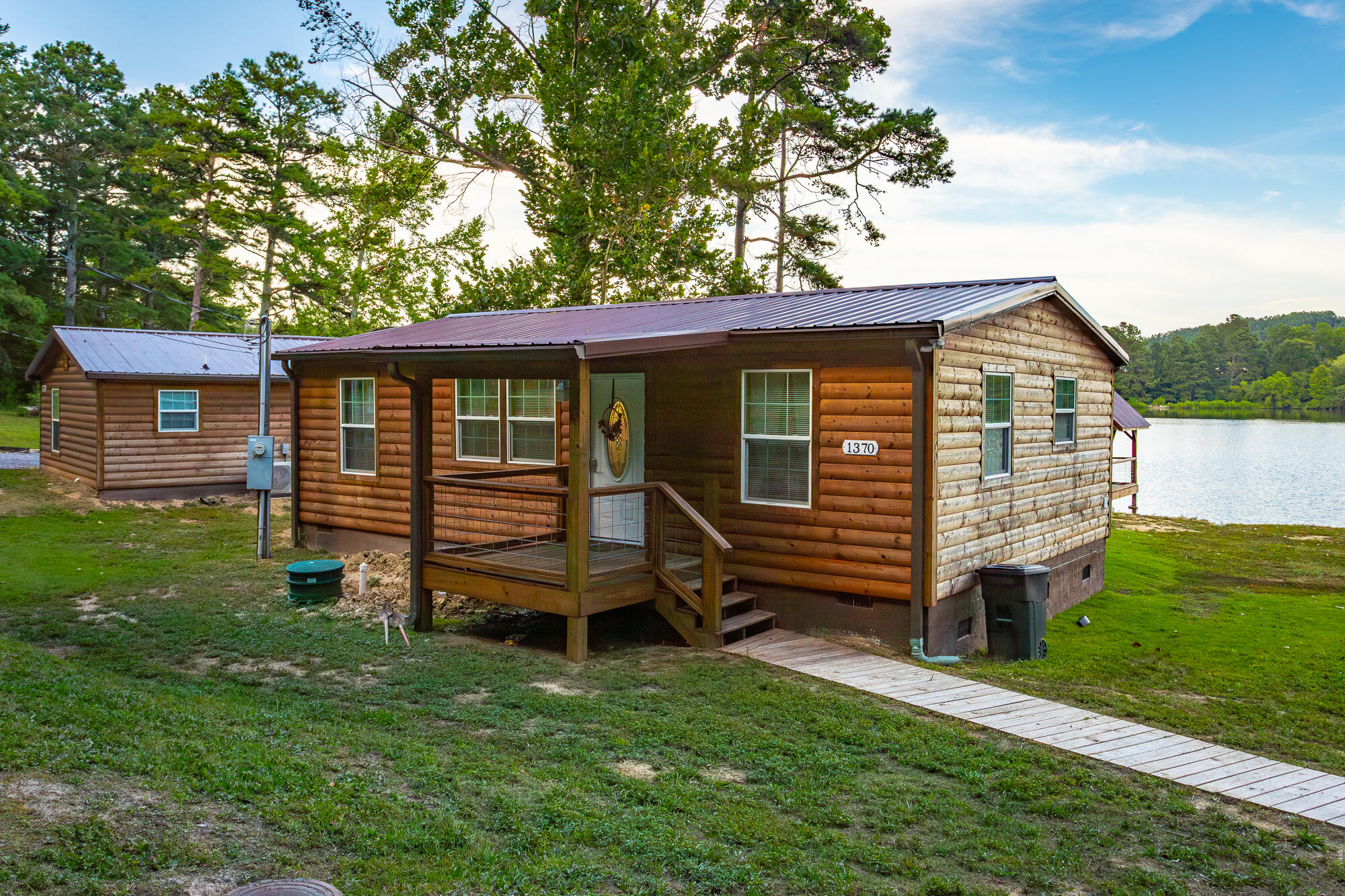 1370 Peggy Lane, A&B